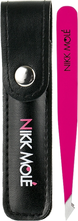 Nikk Mole Пинцет для бровей скосый с чехлом, пурпурный - фото N1