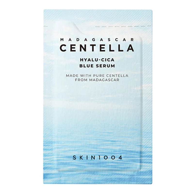 Солнцезащитная сыворотка - SKIN1004 Madagascar Centella Hyalu-Cica Water-Fit Sun Serum SPF50+ PA++++, САШЕ 1,5 мл - фото N1