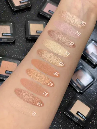Нюдові тіні для повік - Pastel Nude Single Eyeshadow, 81 - Bronze (Shimmering) - фото N2