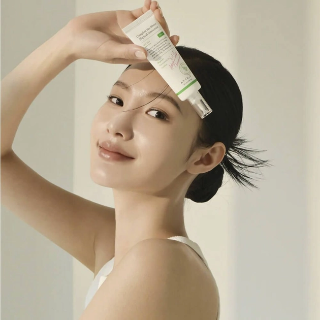 Солнцезащитный легкий минеральный крем - AXIS-Y Complete No-Stress Physical Sunscreen V. 3 SPF50+, 50 мл - фото N3