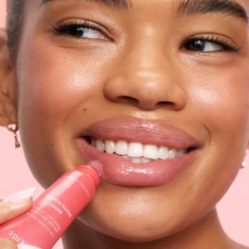 Бальзам для губ сияющий в тубе "Ягоды" - Laneige Lip Glowy Balm Berry, 10 г - фото N4