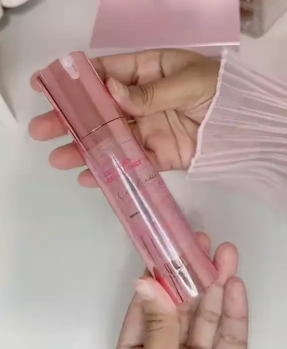 Текстура сыворотки с коллагеном и спикулами VT Cosmetics Collagen Reedle Shot 300
