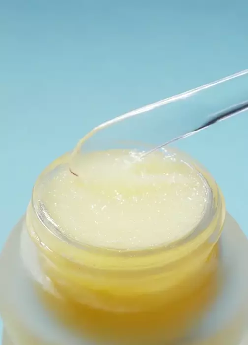 Маска-скраб для губ TOCOBO Lemon Sugar Scrub Lip Mask