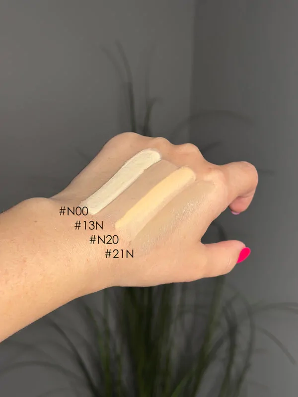 Тональный крем для лица КОЛЛАГЕН - Enough Collagen 3х Moisture Foundation SPF15, № N20, 100 мл - фото N3