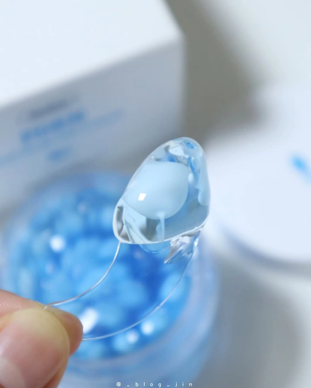 Зволожуючий крем-гель із PDRN - Medi peel Mooltox PDRN Hyal Drop Gel Cream, 50 г - фото N3