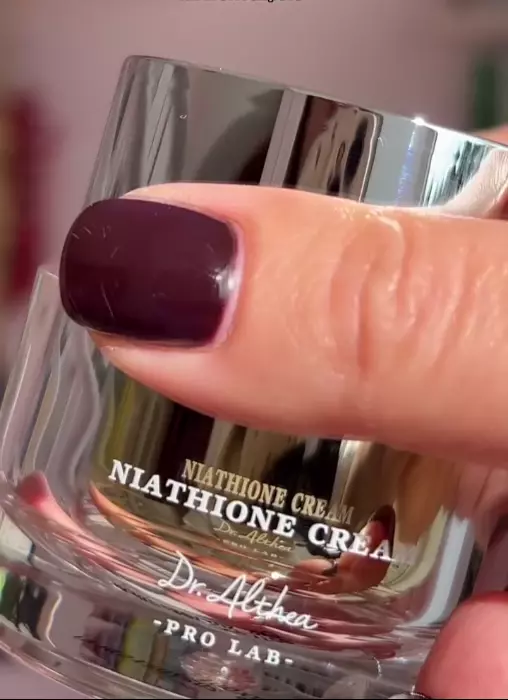 Ніатіоновий крем Dr. Althea Niathione Cream