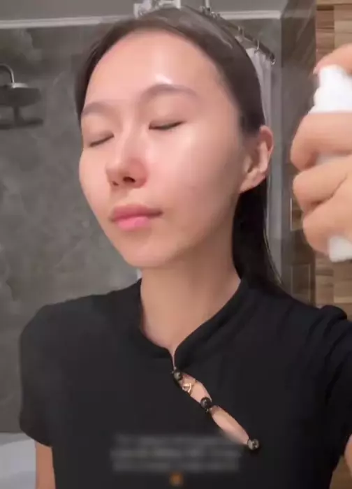 Як користуватися крем-містом Dr. Althea 345 Relief Cream Mist