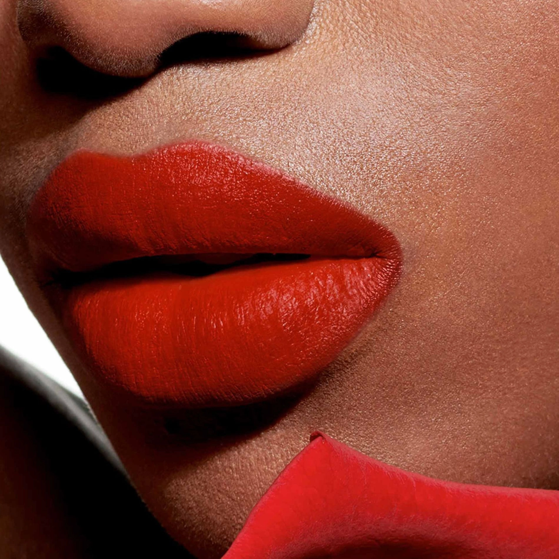 Dior Жидкая помада для губ Rouge Ultra Care Liquid Lipstick 999 Bloom, 6 мл - фото N4