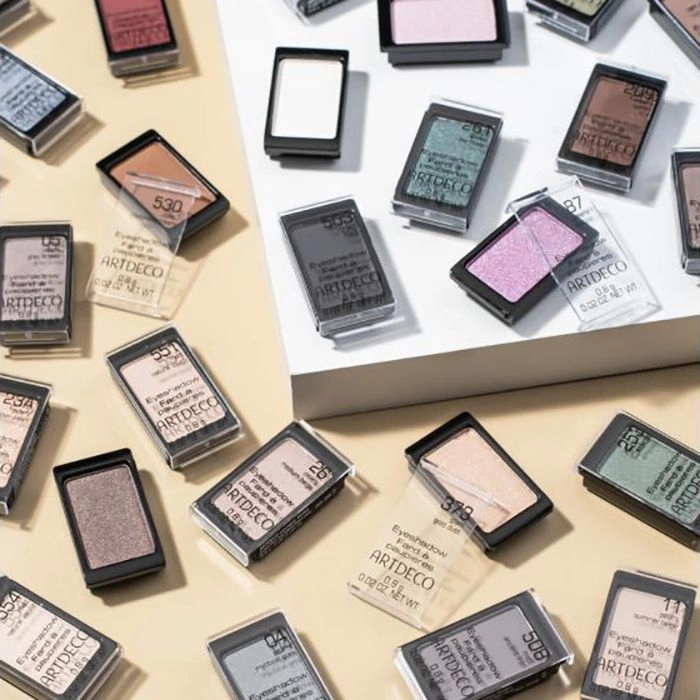 Artdeco Перламутрові тіні для повік Pearl Eyeshadow 04 Pearly Mystical Grey, 0.8 г - фото N3