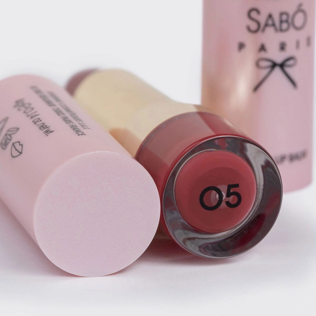 Vivienne Sabo Помада-бальзам для губ Baume A Levres Color Lip Balm 05 Холодный бордовый, 4 г - фото N5