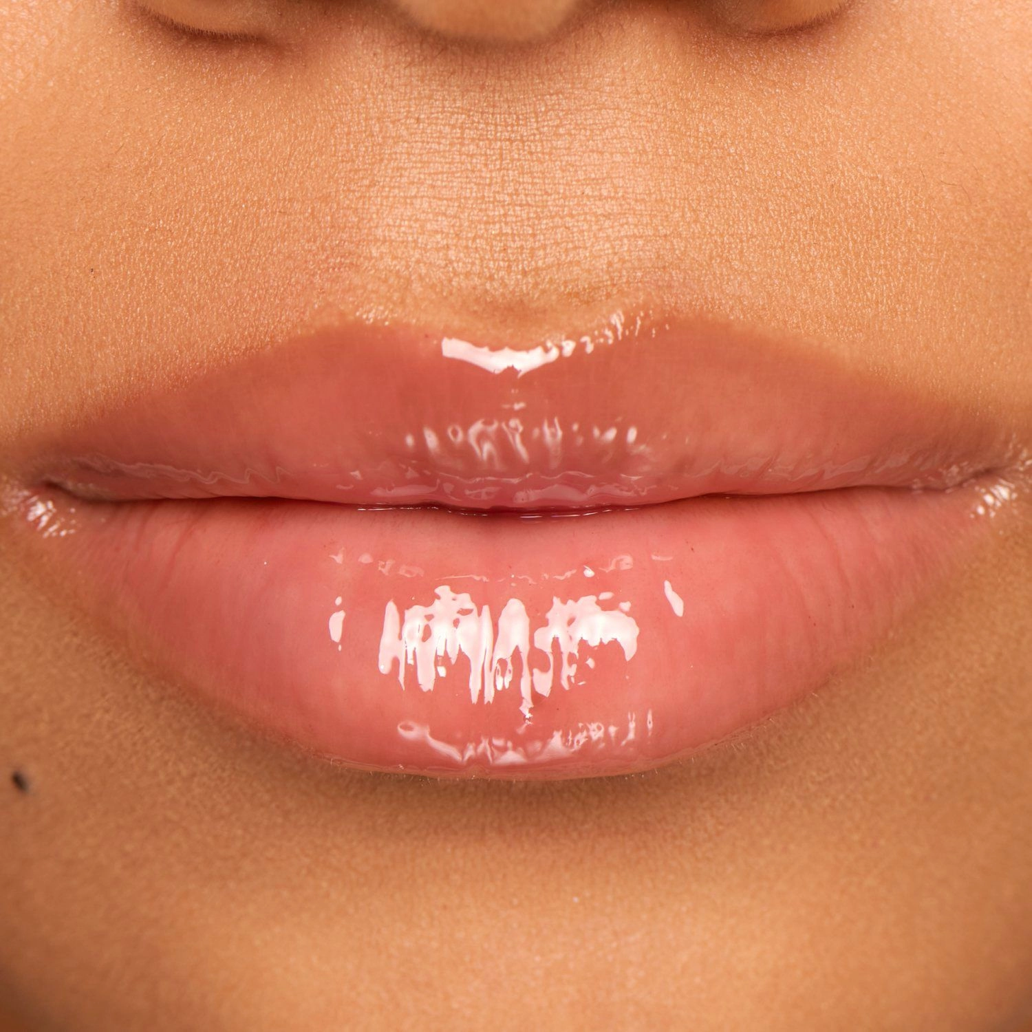 Vivienne Sabo Блеск для губ Le Grand Volume Lip Gloss 11 Prune, 3 мл - фото N7