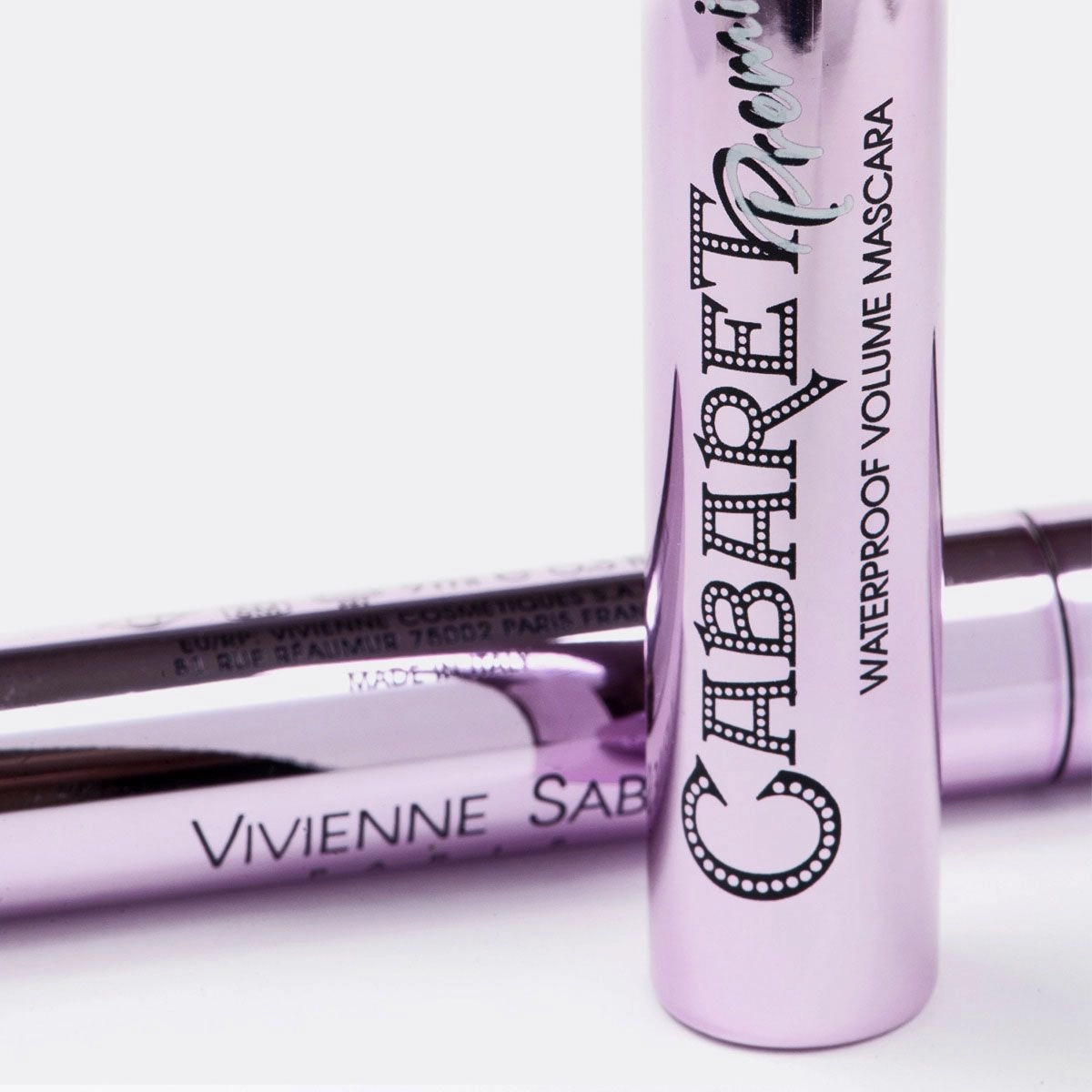 Водостійка туш для вій з ефектом сценічного об'єму - Vivienne Sabo Cabaret Premiere Waterproof Mascara, 01 черная, 9 мл - фото N2