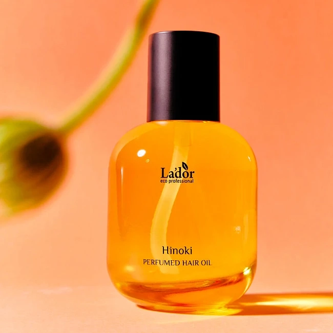 Парфюмированное масло для сухих волос з древесным ароматом - La'dor Perfumed Hair Oil 02 Hinoki, 80 мл - фото N3