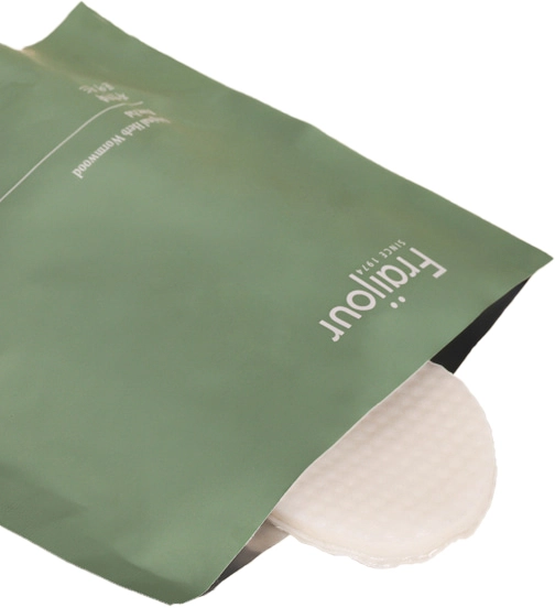 Сменные подушечки для пилинг-падов для очистки пор для чувствительной кожи с экстрактом полыни - Fraijour Original Herb Wormwood Pore Pad (REFILL), 170 мл, 60 шт - фото N1
