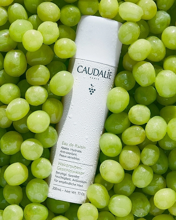 Увлажняющая виноградная вода - Caudalie Cleansing & Toning Grape Water Sensitive Skin, 75 мл - фото N2