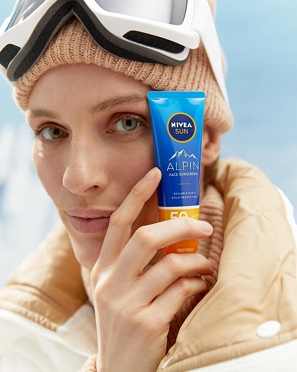 Nivea Солнцезащитный крем для лица SPF50 Sun Alpin Sun Cream for Face SPF 50+ - фото N6
