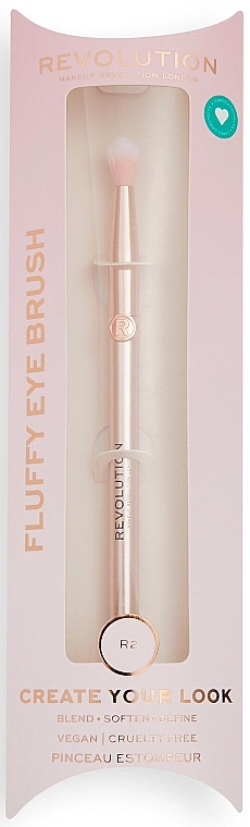 Makeup Revolution Пензель для макіяжу Fluffy Eye Create Blending Brush R2 - фото N1