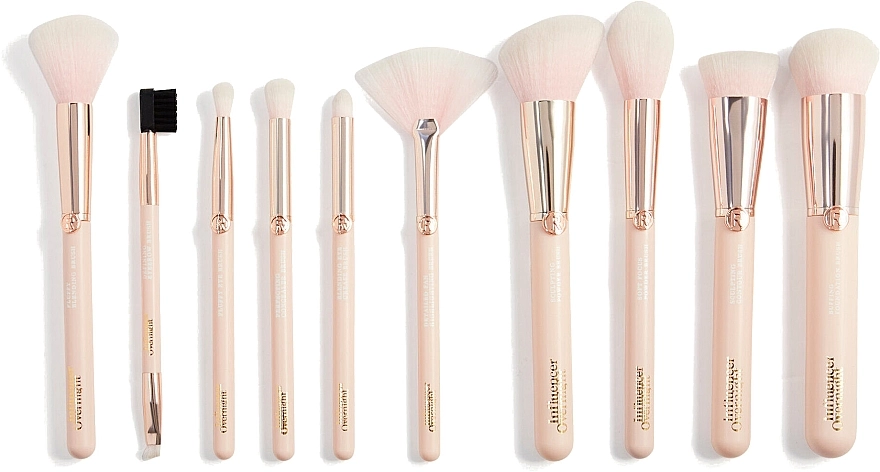 Revolution Pro Набор кистей для макияжа X Influencer Overnight Full Beat Brush Set & Rol - фото N2