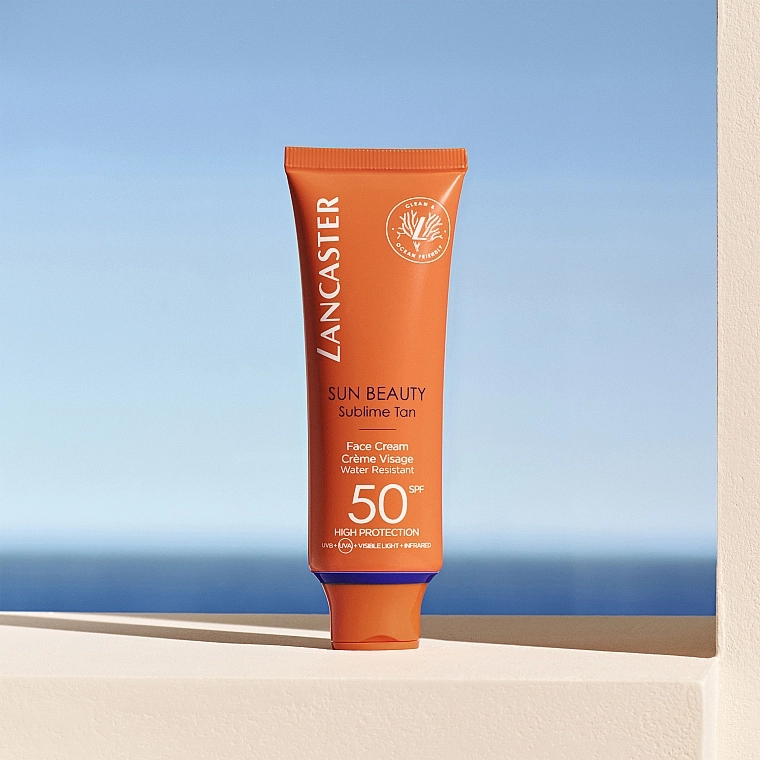 Lancaster Солнцезащитный водостойкий крем для лица Sun Beauty SPF50 - фото N6