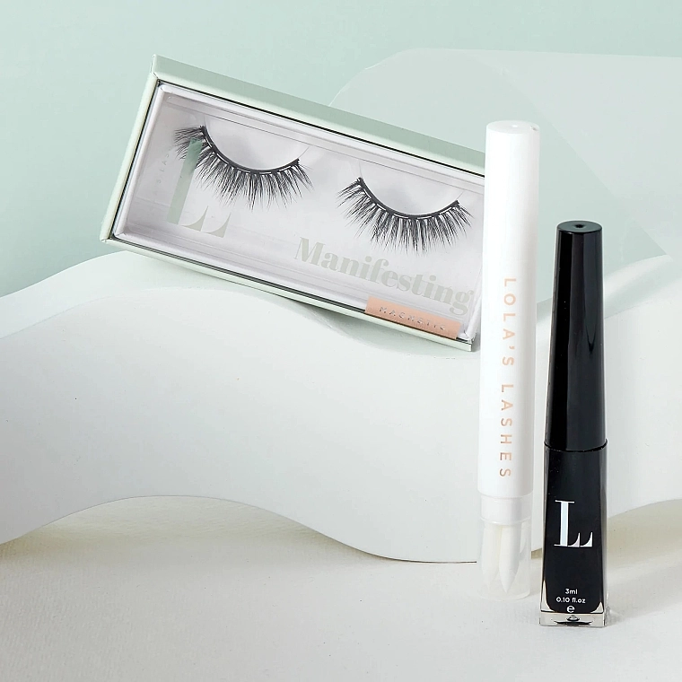 Lola's Lashes Manifesting Hybrid Magnetic Eyelash Kit (eyeliner/3ml + remover/2.5ml + eyelashes/2pcs) Набір - фото N3