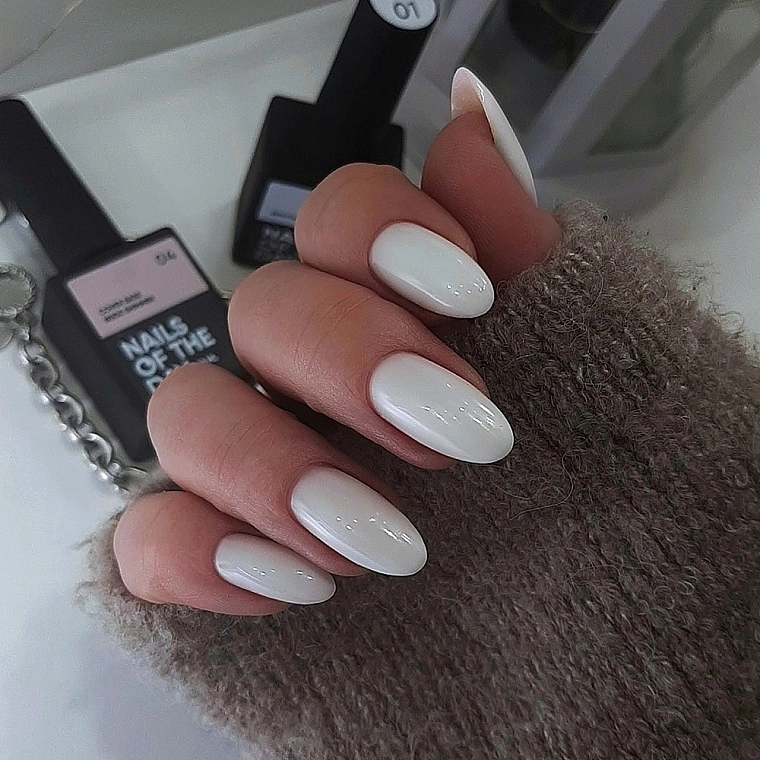 Nails Of The Day Камуфлирующая база для ногтей, нежно-молочная Cover Base Milk - фото N4