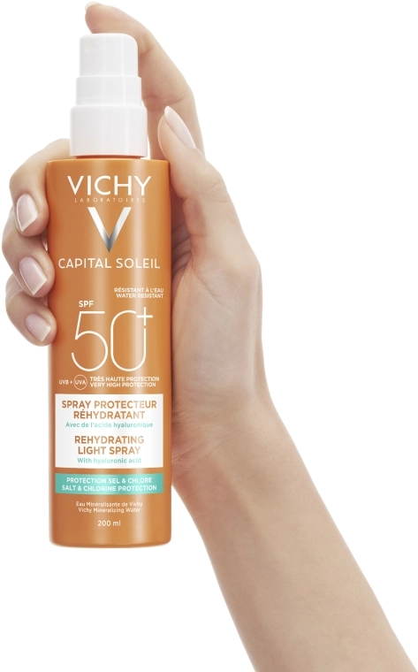 Vichy Сонцезахисний водостійкий спрей з гіалуроновою кислотою, SPF 50+ Capital Soleil Beach Protect Anti-Dehydration Spray SPF 50 - фото N5