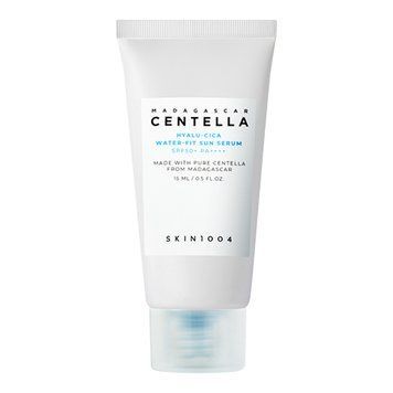 Солнцезащитная сыворотка - SKIN1004 Madagascar Centella Hyalu-Cica Water-Fit Sun Serum SPF50+ PA++++, 15 мл
