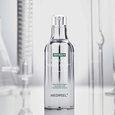 Киснева освітлююча та заспокійлива есенція з центеллою - Medi Peel Peptide 9 Volume White CICA Essence PRO, 100 мл