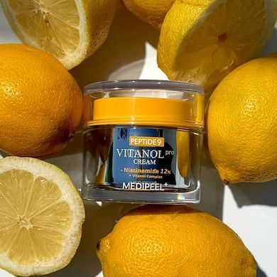 Освітлюючий крем з ніацинамідом, вітамінами та пептидами - Medi Peel Peptide 9 Vitanol Cream PRO, 50 мл