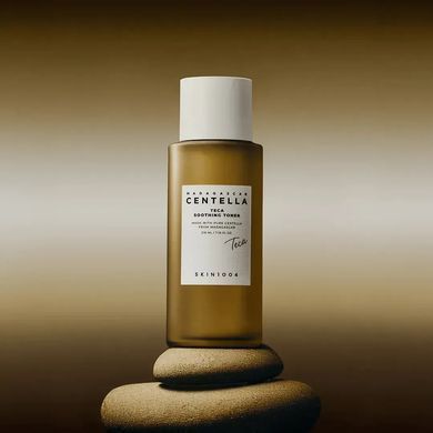 Восстанавливающий тонер для лица - SKIN1004 Madagascar Centella Teca Soothing Toner, 210 мл