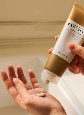 Успокаивающая пенка для умывания с центеллой - SKIN1004 Madagascar Centella Ampoule Foam, 125 мл