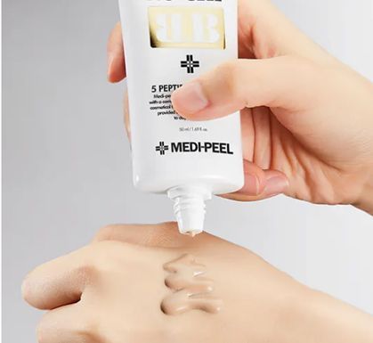 Увлажняющий водостойкий BB-крем для лица с сияющим финишем - Medi Peel Bio-Cell BB Cream, 50 мл