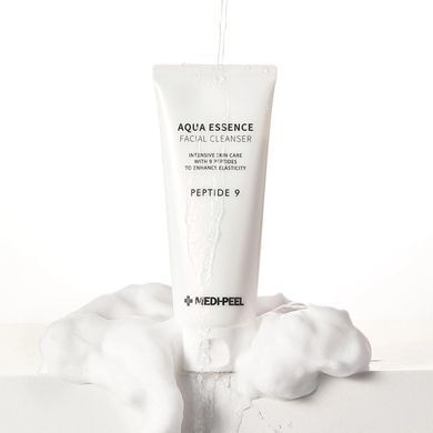 Зволожуюча пінка для вмивання з пептидами - Medi Peel Peptide 9 Aqua Essence Facial Cleanser, 150 мл