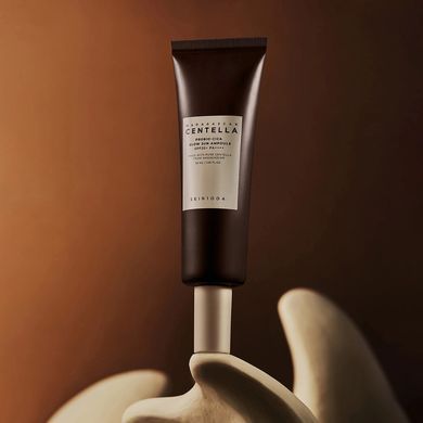 Сонцезахисна відновлююча сироватка з пробіотиками і центеллою - SKIN1004 Madagascar Centella Probio-Cica Glow Sun Ampoule SPF50+ PA++++, 50 мл