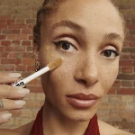 Rimmel The Multi-Tasker Concealer Консилер для лица - фото N5