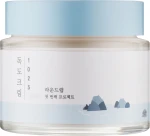 Легкий увлажняющий крем для лица с минералами - ROUND LAB 1025 Dokdo Light Cream, 80 мл