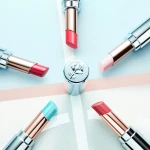 Lancome Сяйнистий бальзам з візуальним ефектом збільшення губ L'Absolu Mademoiselle Balm, 006 Cosy Cranberry, 3.2 г - фото N4