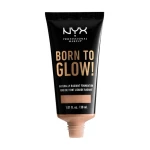 NYX Professional Makeup Сяюча тональна основа для обличчя Born To Glow! Naturally Radiant Foundation, 7.5 Soft Beige, 30 мл - фото N2