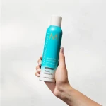 Сухий шампунь для темного волосся - Moroccanoil Dry Shampoo Dark Tones, 205 мл - фото N4