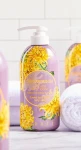 Парфюмированный лосьон для тела с хризантемой - Jigott Chrysanthemum Perfume Body Lotion, 500 мл - фото N3