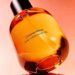 Парфюмированное масло для сухих, поврежденных волос с цветочно-фруктовым ароматом - La'dor Perfumed Hair Oil 03 Osmanthus, 80 мл - фото N3