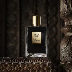 Kilian Paris Sacred Wood Refillable Spray Парфюмированная вода - фото N6