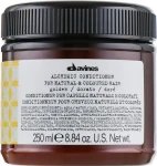 Davines Кондиціонер для натурального і фарбованого волосся (золотий) Alchemic Conditioner