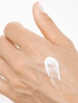 Nivea Интенсивный увлажняющий крем для лица, рук и тела с маслом жожоба и витамином Е Soft Intensive Moisturising Cream - фото N3