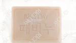CJ Lion Мило туалетне з ефектом скраба "П'ять злаків" Riceday Scrub Body Soap - фото N2
