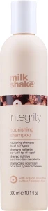 Живильний шампунь для всіх типів волосся - Milk Shake Integrity Nourishing Shampoo, 300 мл