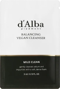 Балансувальний м'який засіб для вмивання - D'Alba Balancing Vegan Cleanser Mild Clean (пробник), 3мл