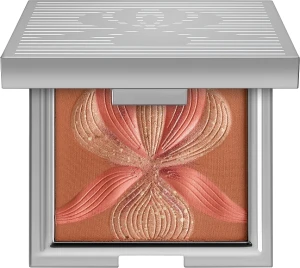 Sisley L'Orchidee Highlighter Blush with White Lily L'Orchidee Highlighter Blush with White Lily